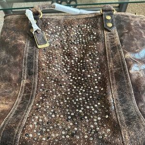 FRYE DEBORAH TOTE BRAND NWT. Brand new with tags FRYE Deborah tote Xl chocolate